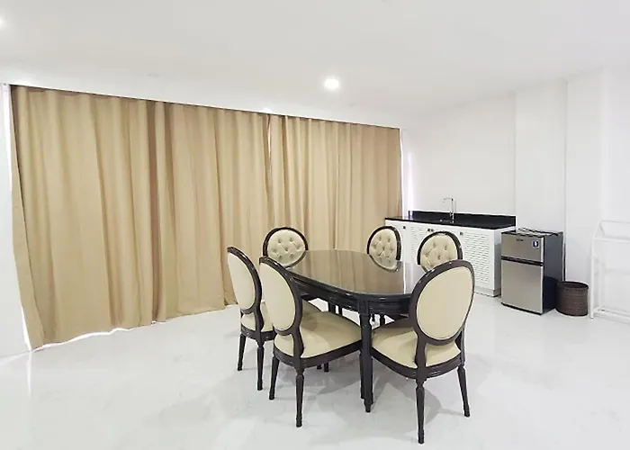 The Cebu Hotel 5*