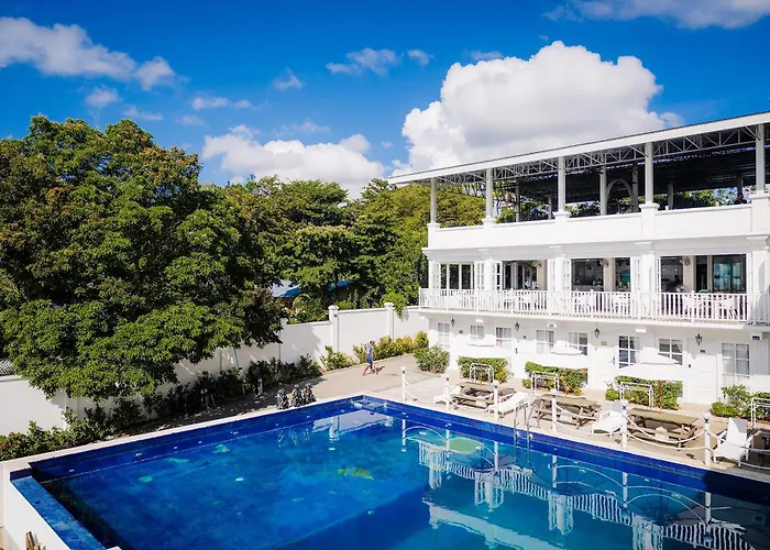 The Cebu 5* Lapu-Lapu City