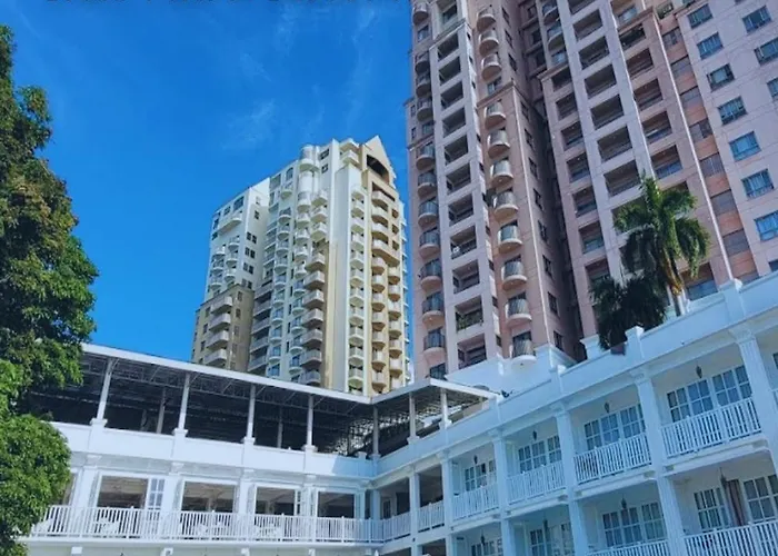 Hotel The Cebu 5*